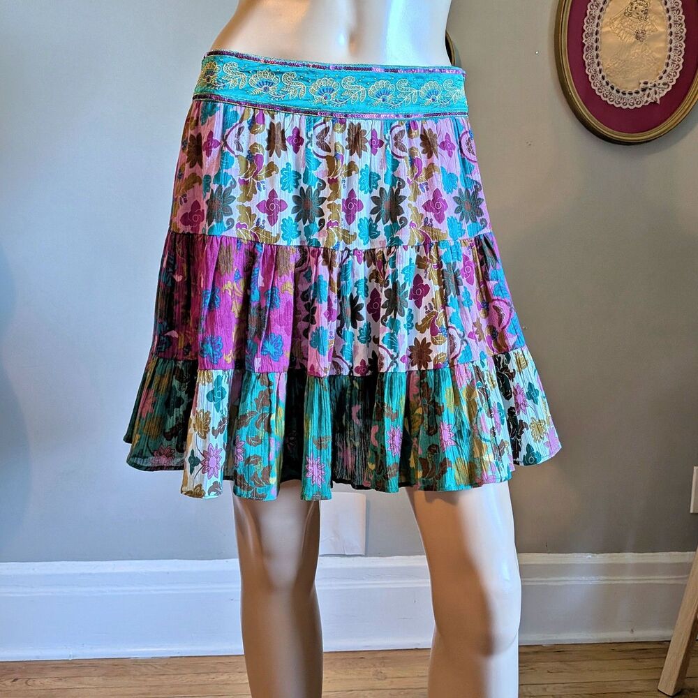 Vintage Y2K DKNY Jeans Mini Skirt Prairie Embroidered Sequin Boho Fairy Size 7